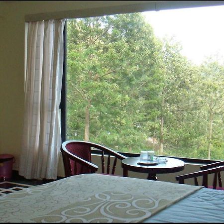 Sri Durga Residency Bed & Breakfast Yercaud Bagian luar foto