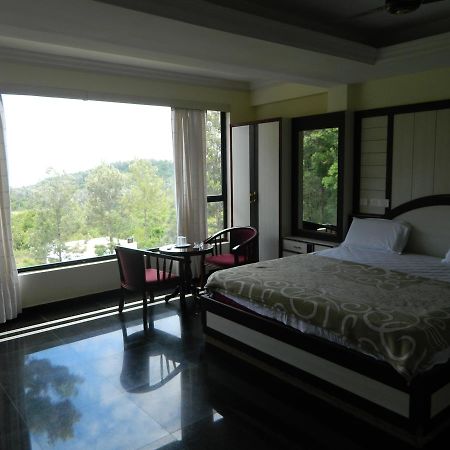 Sri Durga Residency Bed & Breakfast Yercaud Bagian luar foto
